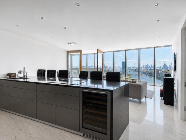 Apartment for rent in Vauxhall, Greater London