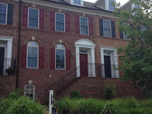 Townhouse for rent in Bethesda