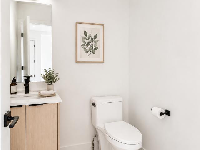 House for rent in Shawnee Slopes, Calgary