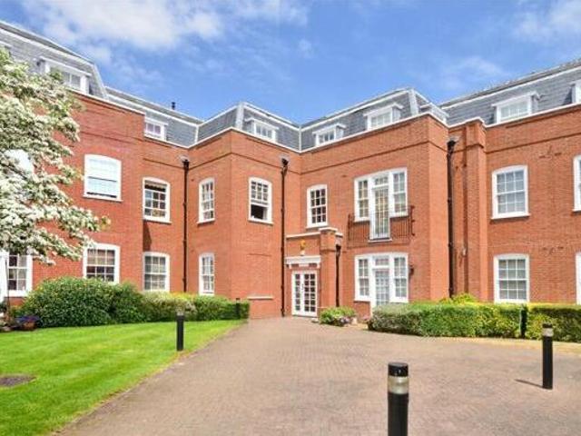 House for sale in Red Hill, Surrey
