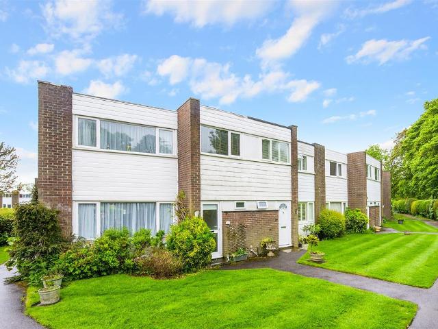 House for rent in Red Hill, Surrey