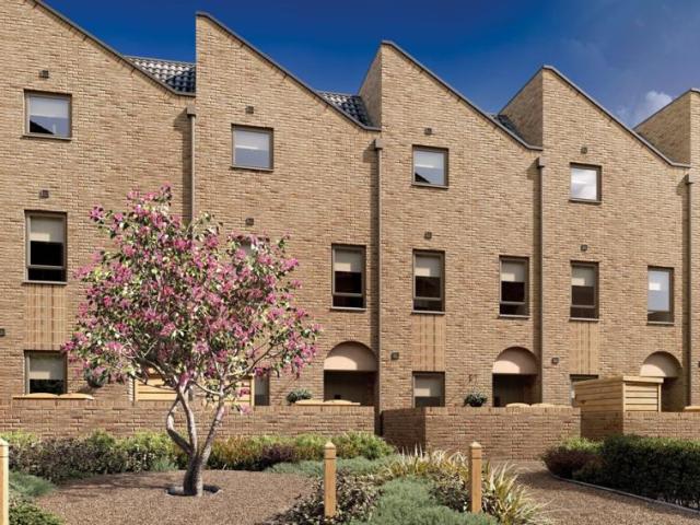Apartment for sale in North Finchley, Greater London