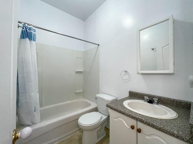 Apartment for rent in Mulhurst Bay, Ontario