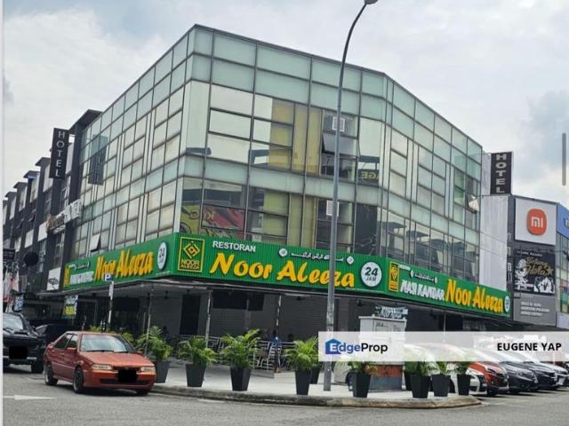 Shop for rent in Country Heights Damansara, Kuala Lumpur
