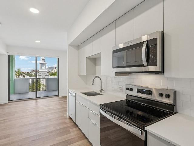 Apartment for rent in Hollywood, Florida