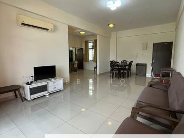Condominium for rent in Malaka