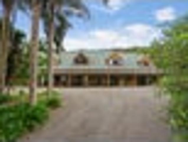 House for sale in Awhitu