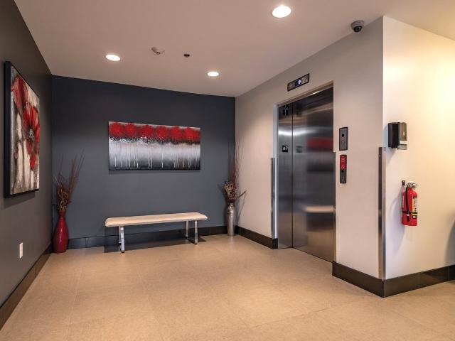 Apartment for rent in Stonington Park, Bedford