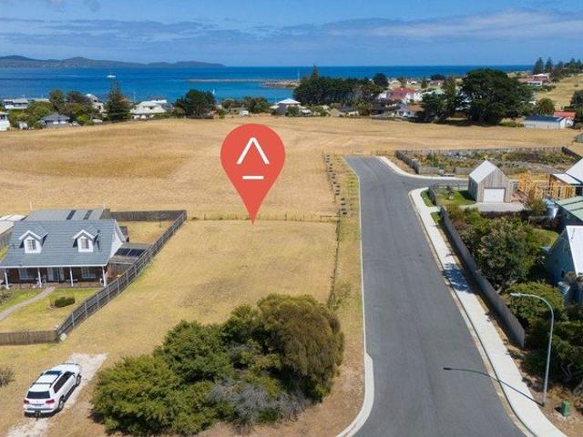 Land for sale in Low Head, Tasmania