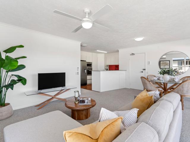 Apartment for sale in Kings Creek, Queensland