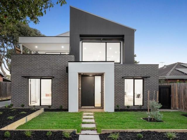 Townhouse for sale in Camerons Creek, Victoria
