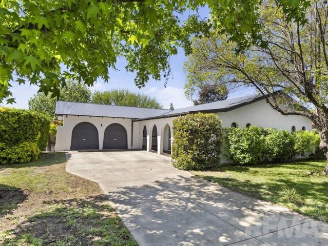 House for sale in Lake Albert, Wagga Wagga City Council