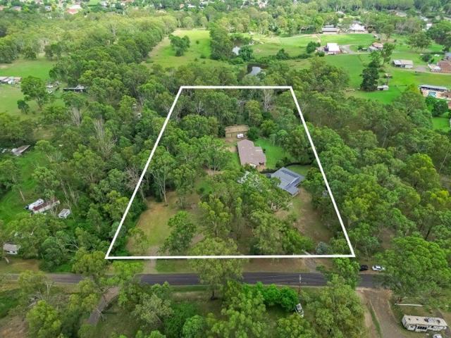 Cottage for sale in Sydney, New South Wales