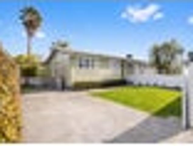 House for sale in Oratia, Oroua County