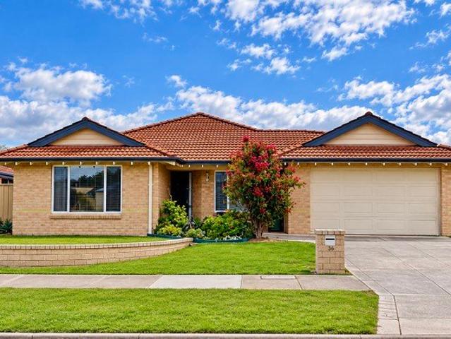 House for sale in Broadwater, Western Australia