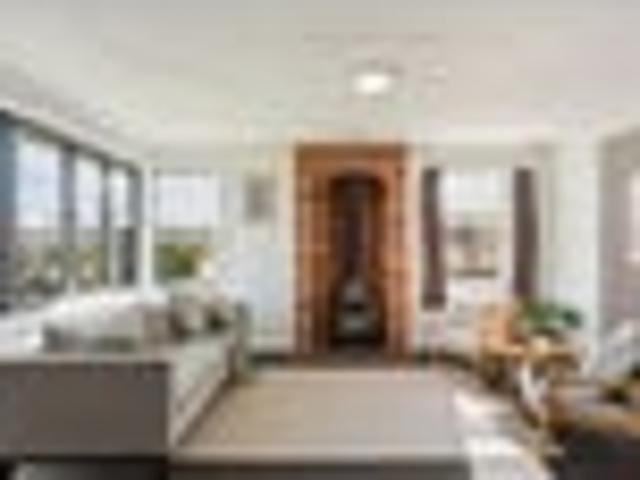 House for sale in Otakou
