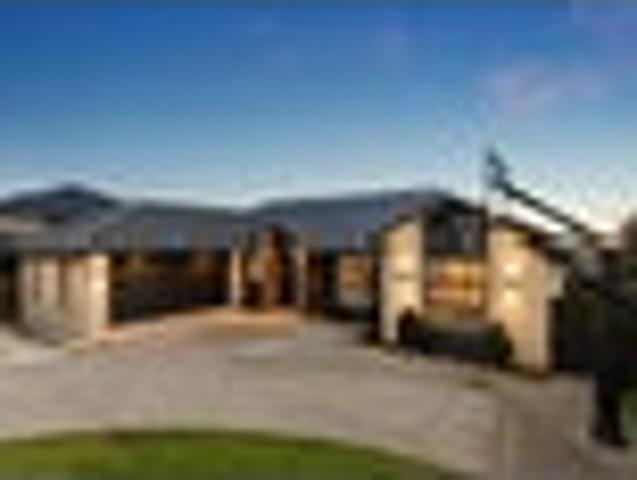 House for sale in Awhitu