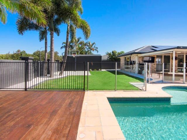 House for sale in Monterey Keys, Gold Coast City