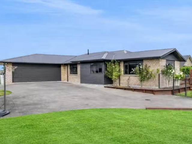 House for sale in Taranaki