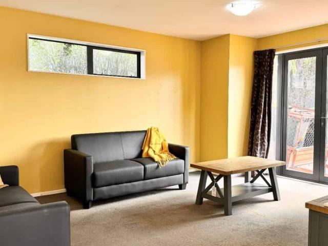 Room for rent in Christchurch Central, Linwood-Central-Heathcote Community