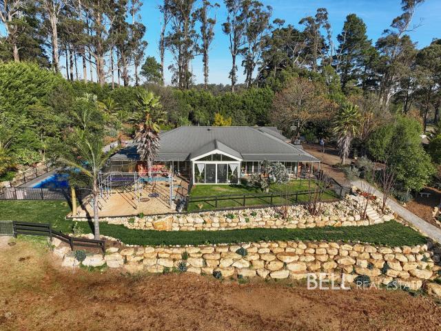House for sale in Pakenham Upper