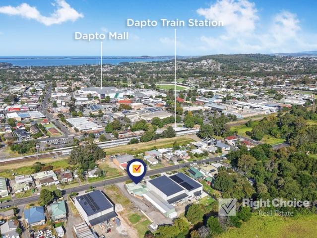 Warehouse for sale in Wollongong West, New South Wales
