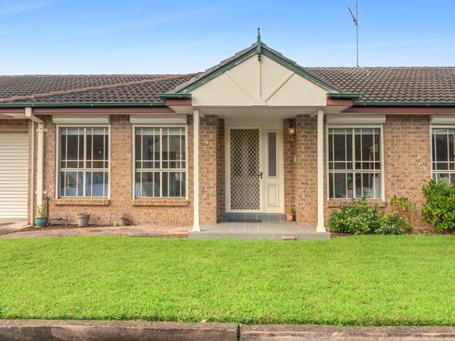 Villa for sale in Sydney, New South Wales
