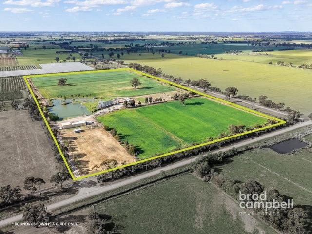 Cottage for sale in Tatura East, Victoria