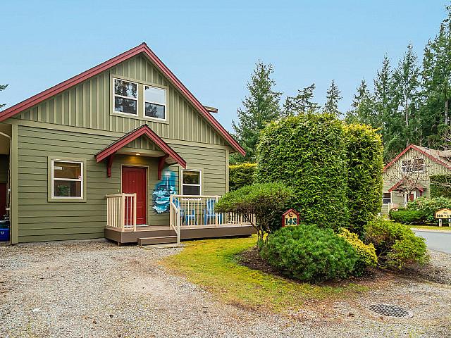 House for sale in Parksville