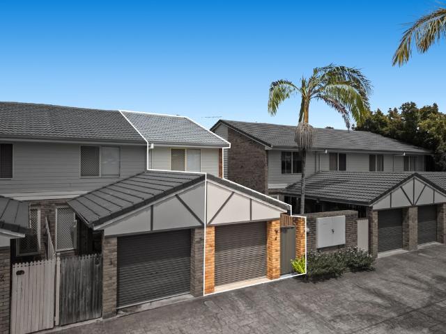 Townhouse for sale in Toombul, Queensland