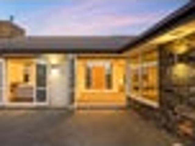 House for sale in Broomfield, Christchurch