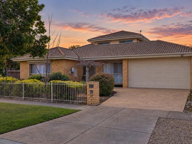 House for sale in Lyndon Lodge, Melbourne