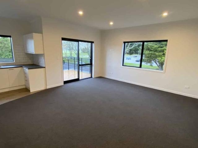 Townhouse for rent in Knighton, Hamilton City