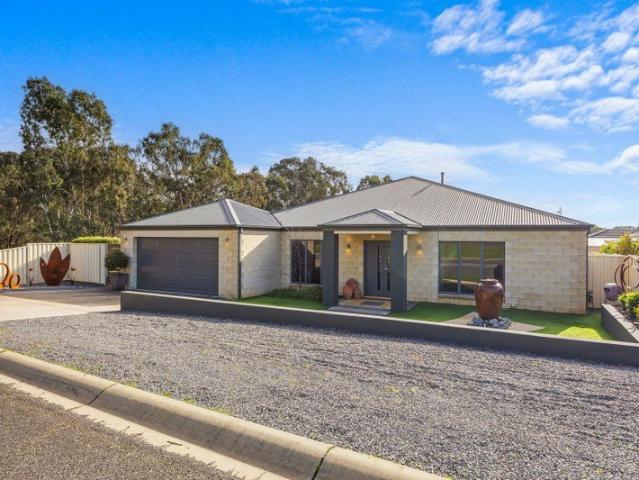 House for sale in Ararat, Victoria