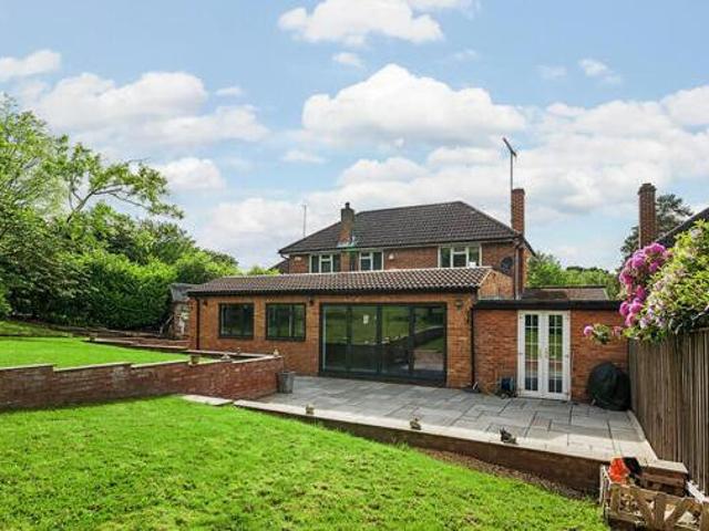 House for sale in Denham, Gerrards Cross and Chalfonts Community Board, Gerrards Cross