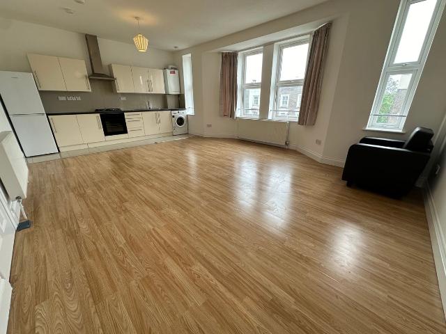 Apartment for rent in London Borough of Ealing, Greater London
