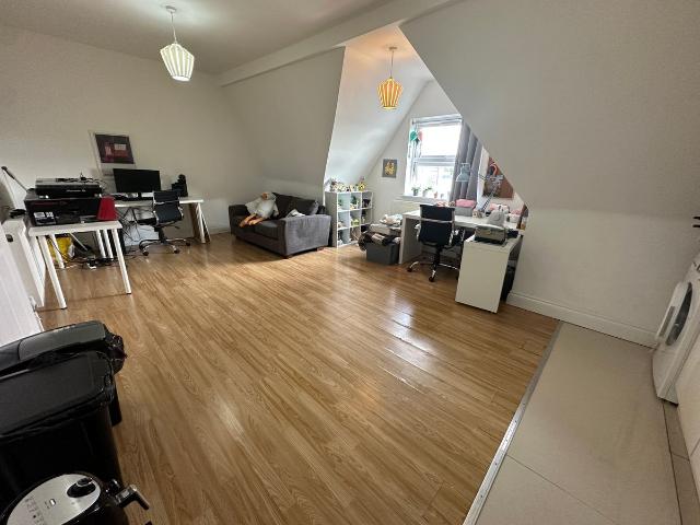 Apartment for rent in London Borough of Ealing, Greater London