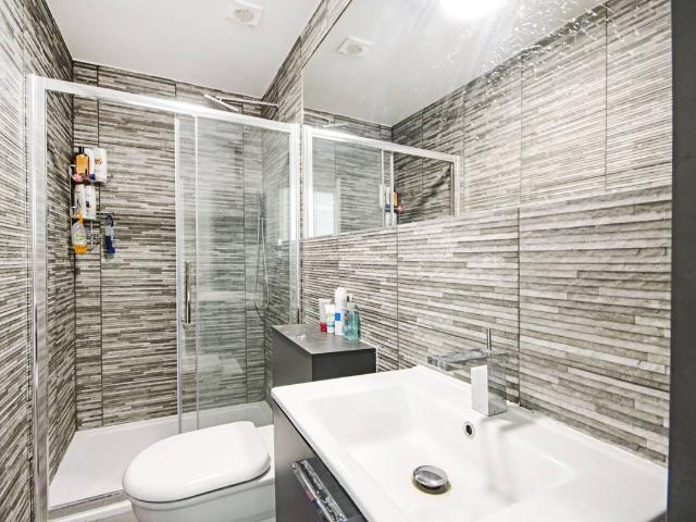 House for rent in Golders Green, Isle Of Man