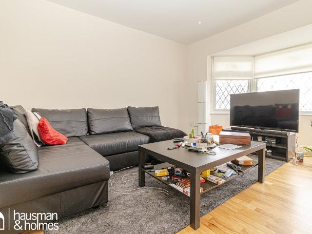 Apartment for rent in Golders Green, Greater London