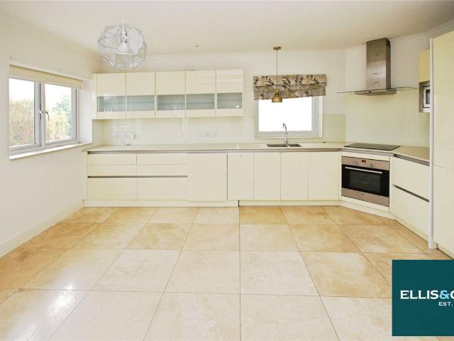 Apartment for rent in Childs Hill, Greater London