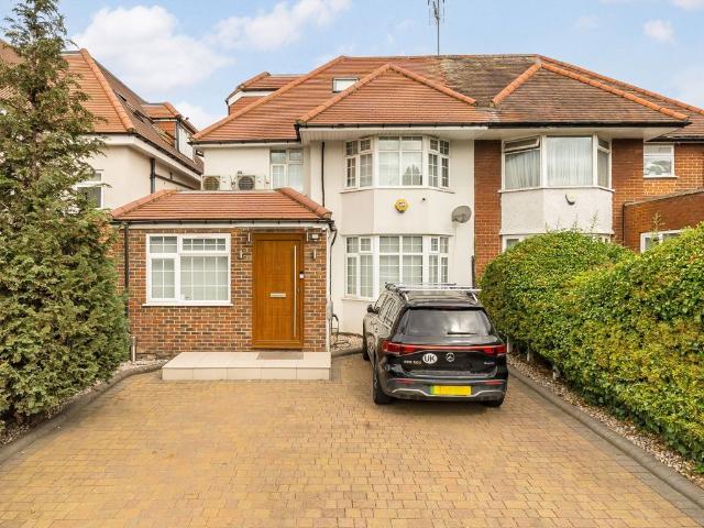 Apartment for rent in Golders Green, Greater London