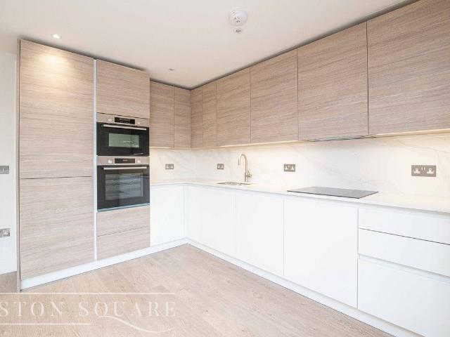 Apartment for rent in Golders Green, Isle Of Man