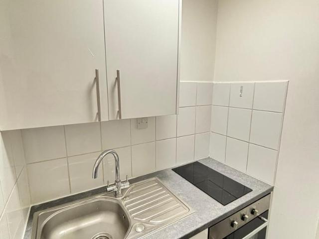 Apartment for rent in Golders Green, Greater London