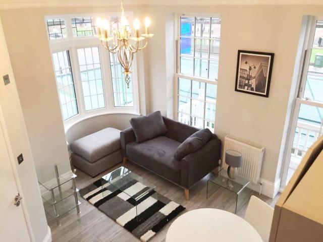Studio for rent in London Borough of Ealing, Greater London