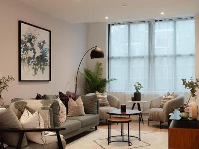 House for sale in Surrey, England