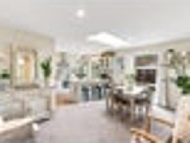 House for sale in Chaslands, Canterbury