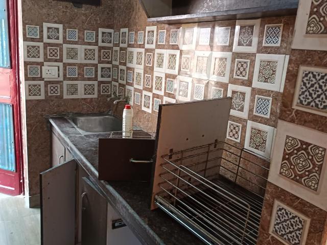 Flat for rent in Deri