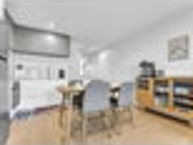 Townhouse for sale in Owhata