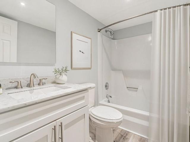 Apartment for rent in Oak Hill, New York