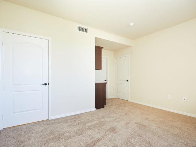 Apartment for rent in Canoga Park, California
